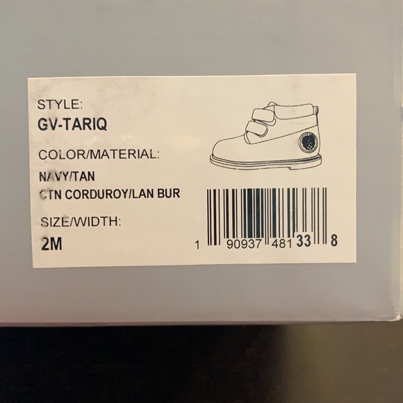 New Baby Boy Vince Camuto Corduroy Boots - Picture 3 of 7